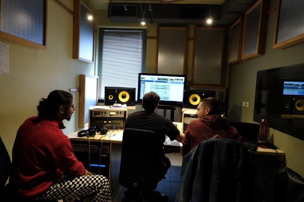 The Red Straps enregistre "We Will See Tomorrow" au studio de l'IAD (06.02.2023)